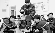 职校生：毕业后，这样成为“能工巧匠”……